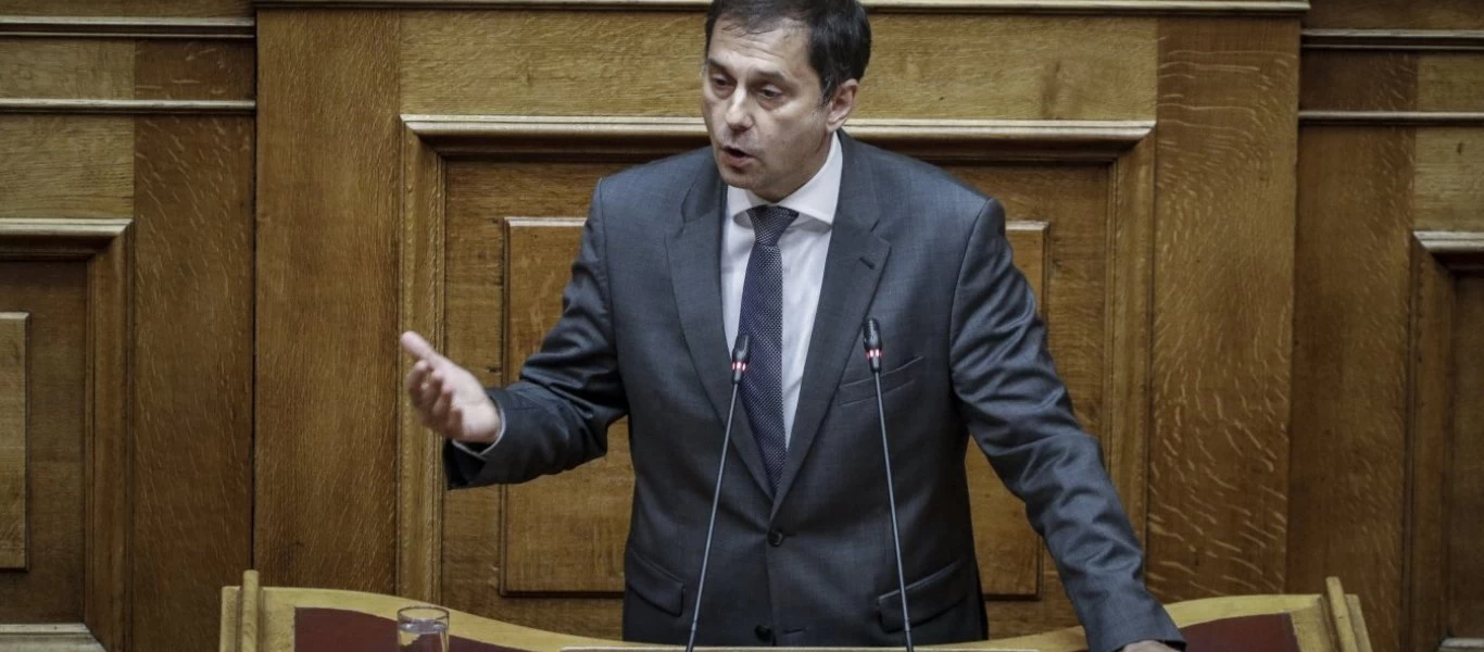 Χ.Θεοχάρης: Οι τουρίστες στην Ελλάδα θα έρχονται με «υγειονομικό διαβατήριο»